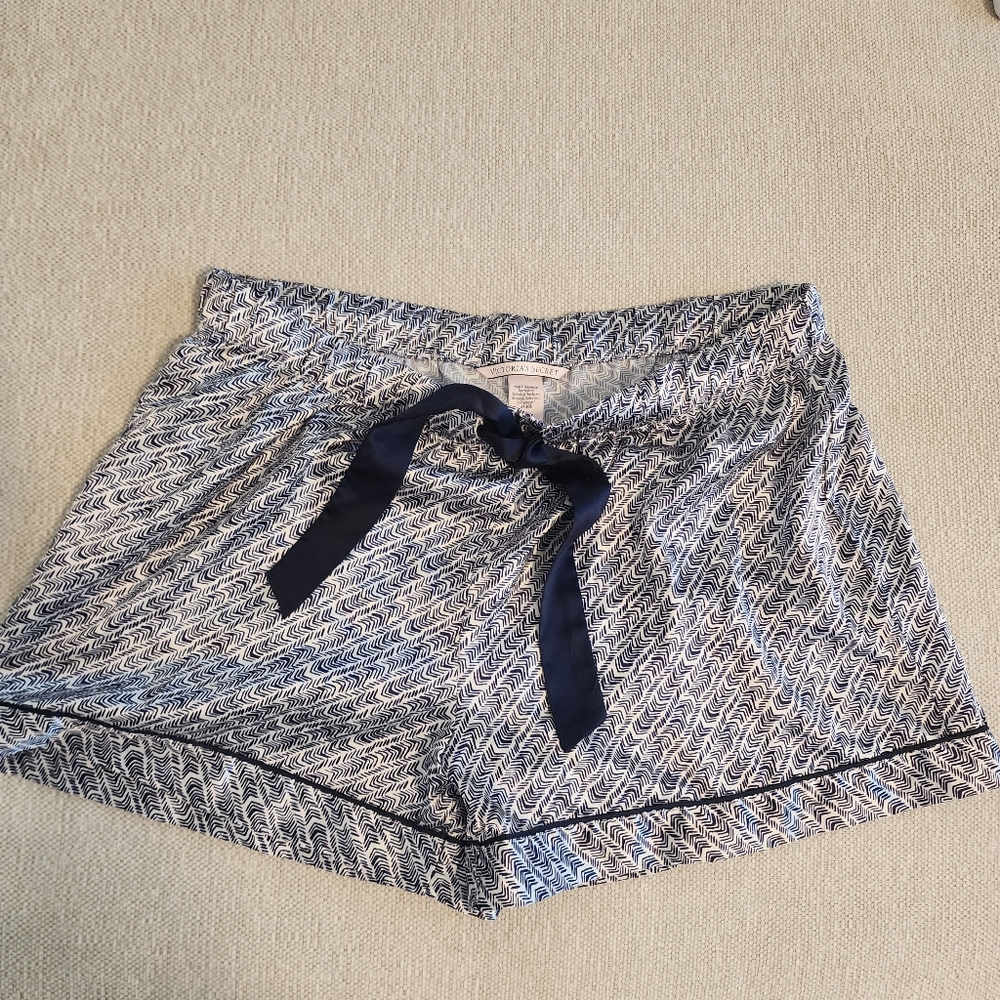 Victoria's Secret Silky Black And White Patterned Pajama Shorts